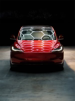 Front Red Tesla Model 3 Highland vert